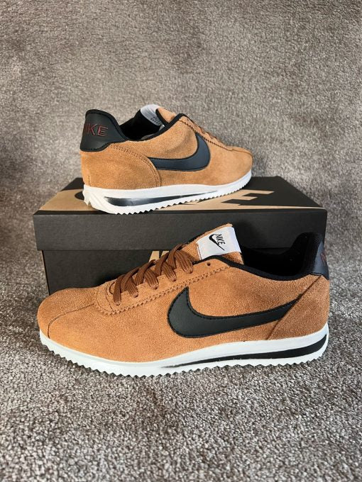 Nike Cortez Camel