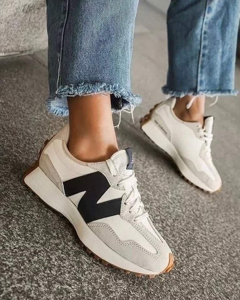 New Balance 327 Branco New Balance 327 Branco