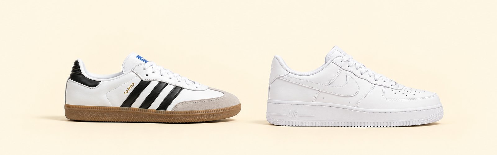 Adidas Samba branca com riscas pretas ao lado de uma Nike Air Force 1 toda branca