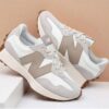 New Balance 327 Beje com Branco