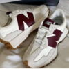 New Balance 327 Branco com Bordeaux